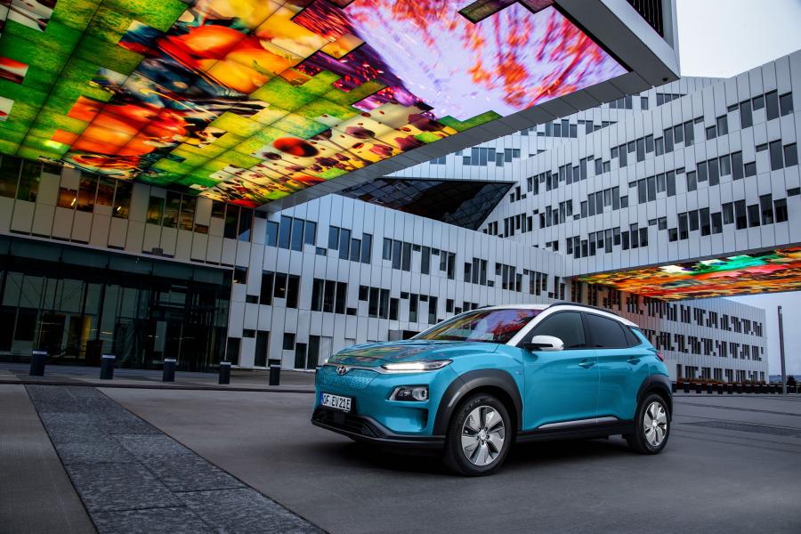  Hyundai Kona Electric 2018 года  (WW) (фото 48 из 48)